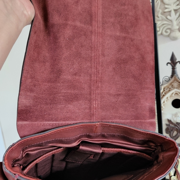 Beautiful leather crossbody - Picture 4 of 5